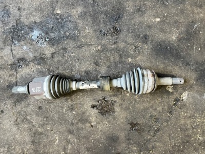 213 renault приводной вал левая 391015656r фото №1