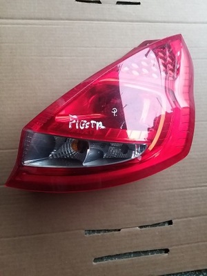 Лампа правая задняя задняя ford fiesta mk7 фото №1