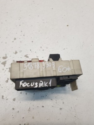 Коробка предохранителей ford focus mk1 518783303 фото №1