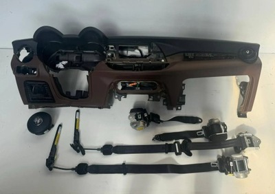 Alfa romeo stelvio панель приладів приладова консоль подушка безпеки фото №1