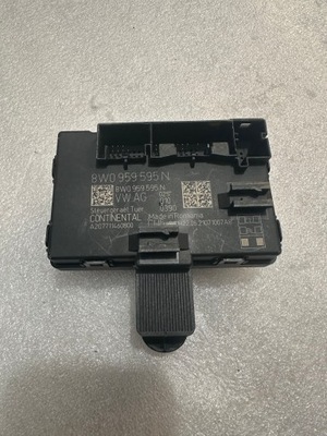 !модуль двері audi a4 8w0959595n! фото №1