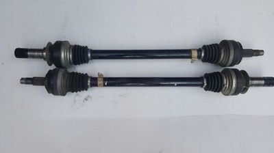 Alfa giulia 2,2 jtd привідний вал задня задня ліва права фото №1