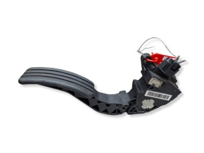 Потенциометр педаль газа 180020022r renault megane iii 1.4 tce 2009- фото №1