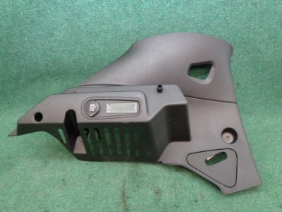 Підпірка полиця обшивка стійка alfa romeo giulietta ліва задня czarna фото №1