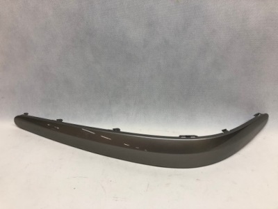 Mercedes w211 молдинг бампера лівий перед оригінальний новий фото №1