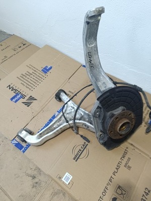 Поворотный кулак подвеска рычаг левая levante maserati фото №1