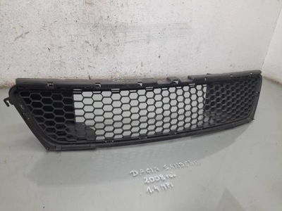Решітка бампера перед dacia sandero i 8200735108 фото №1
