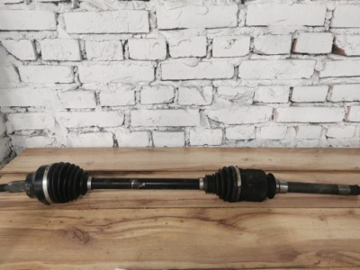 Привідний вал права grand cherokee wk2 3.0 v6 автоматична коробка передач фото №1