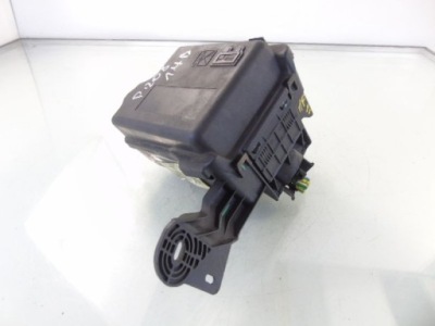 Peugeot 208 1.4 vti коробка запобіжників корпус фото №1