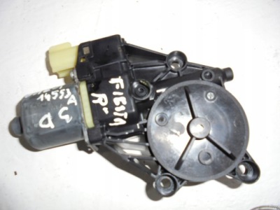 Ford fiesta mk7 моторчик стекло правый перед 08 фото №1