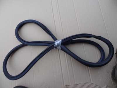 Прокладка двері лівий перед opel insignia b 22rok рестайлінг фото №1