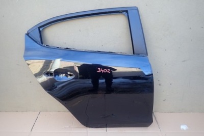 Дверь правое  задняя правый  задняя mazda 3 3 2013- фото №1