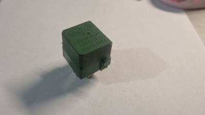 Реле mercedes w212 0025427619 фото №1