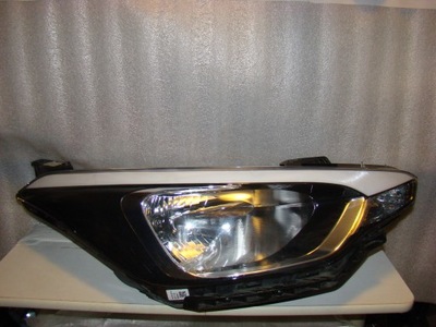 Hyundai i20 лампа перед права оригінал europ ładna фото №1