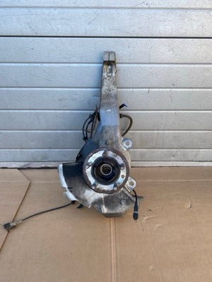 Land rover discovery v l462 поворотний кулак правий перед фото №1