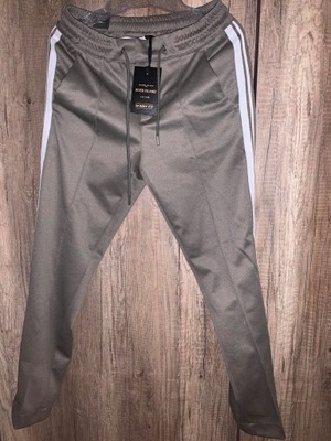 Spodnie joggery River Island W28 L32