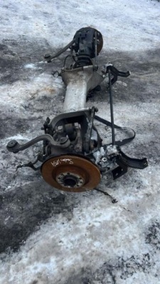 Задняя oś citroën ds7 crossback 2018 9817524080 фото №1