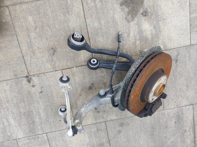 Bmw x5 f15 поворотный кулак перед правый фото №1