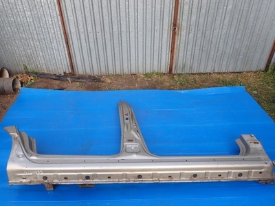 Mitsubishi grandis поріг правий фото №1