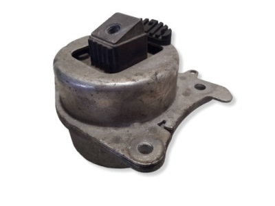 Кронштейн подушка двигателя перед alfa romeo stelvio 00505515100 фото №1