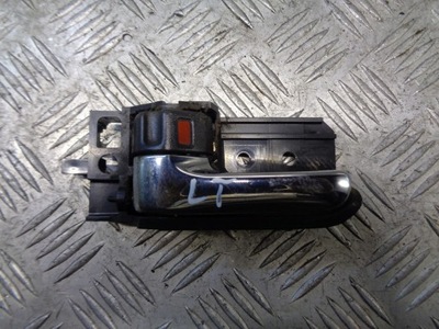 Ручка левая задняя внутренняя toyota avensis t25 фото №1