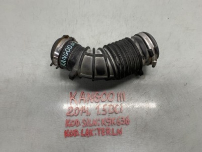 Труба впускной renault mercedes 1.5 dci 165750686r фото №1