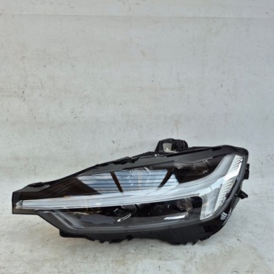 Volvo xc60 2 рестайлинг  20- фара левая перед передняя full led 32342506 фото №1