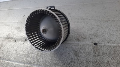 Вентилятор обігрівача mazda 3 05r 1.6citd фото №1