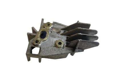 Правая кронштейн двигателя renault grand scénic ii jm0/1_ 8200771226 1.5l дизель фото №1