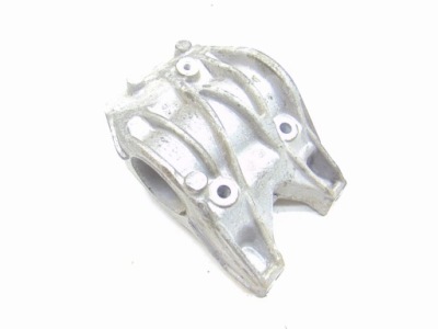 Кронштейн опора полуось mercedes a w176 cla w117 1.8 cdi a6512200131 фото №1