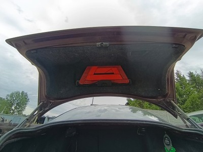 TAPICERKA KLAPY TYŁ TYLNEJ AUDI A4 B5