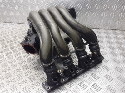 Колектор всмоктуючий audi a4 b6 2.0 06b133909 фото №1