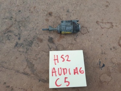 Audi a6 c5 вкладка замка bez ключа левый перед фото №1