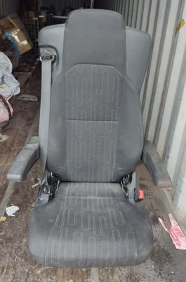 Mercedes actros mp4 arocs сиденье пассажира правый 9609105303 фото №1