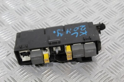 Коробка запобіжників jeep cherokee v kl фото №1