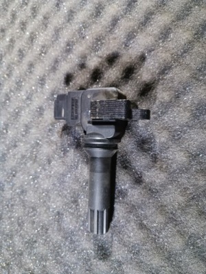 Fk0400 subaru forester котушка запалювання фото №1