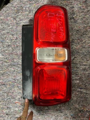 Spacetourer traveller лампа правая задняя фото №1