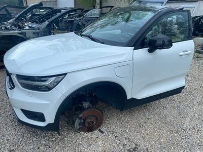 Volvo xc40 ii крыло левый 707 гибрид фото №1