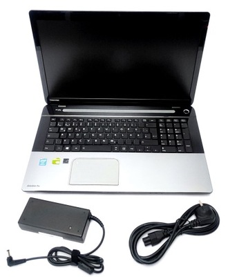 Toshiba Satellite Pro L70-A-13Z, i5-4200M, 8GB, 120Gb SSD, 17,3", Linux