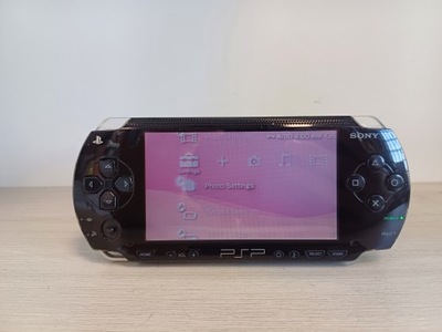 Konsola Sony PSP FAT classic 1000 (czarna)