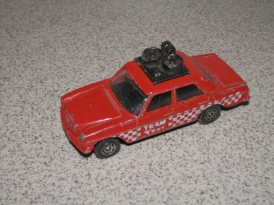 Mercedes 240D Rally Team Car Corgi model resorak autko