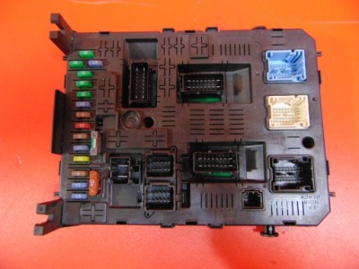 Citroen c5 iii x7 08- модуль блок управления коробка bsi фото №1