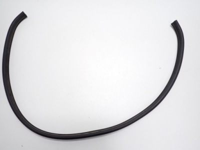 Прокладка резиновый элемент жабо оригинал kia stonic 21r фото №1