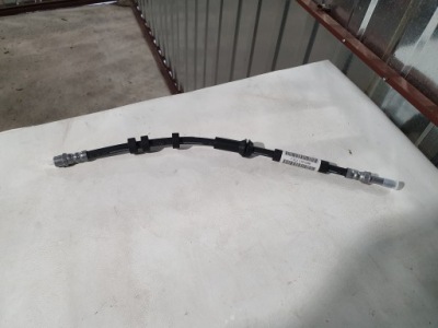 Шланг гальмівний задня audi a4 b8 rs5 a5 8k0611775j фото №1