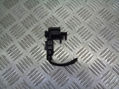 Клапан вакууму toledo ii 1.9 tdi 1j0906283c фото №1