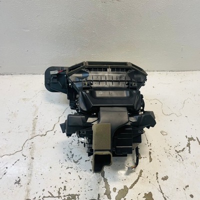 Отопитель воздуходувка комплектная renault koleos ii 272705619r фото №1