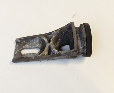 Кронштейн радіатора opel meriva a фото №1