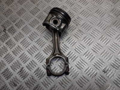 Поршень с шатун toyota avensis t25 2.2 d4d фото №1