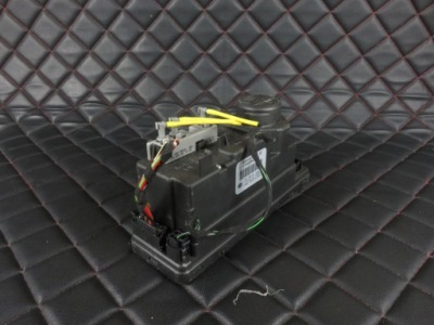 Mercedes benz помпа центрального замка 1708000848 фото №1