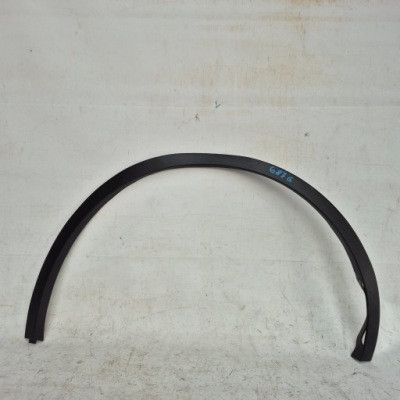 Tesla model y 20- молдинг накладка крыла правый перед фото №1